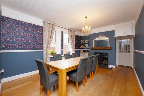 6 bedroom terraced house for sale, Abbey Road, Barrow-In-Furness