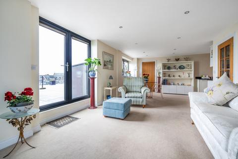 2 bedroom apartment for sale, The Esplanade, Bognor Regis, West Sussex