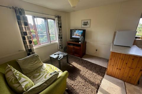 1 bedroom apartment to rent, Glenville Close, Royal Wootton Bassett