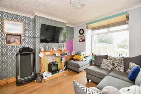 252 Queensway, Scunthorpe, DN16 2JJ