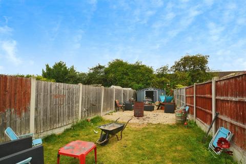 252 Queensway, Scunthorpe, DN16 2JJ