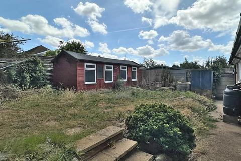 44 Ivanhoe Road, Herne Bay, CT6 6EG
