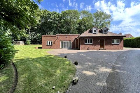 3 bedroom detached bungalow for sale, Woodland Cottage, Off Wentbridge Lane, Thorpe Audlin, Pontefract