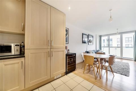 2 bedroom apartment for sale, High Street, London, E15