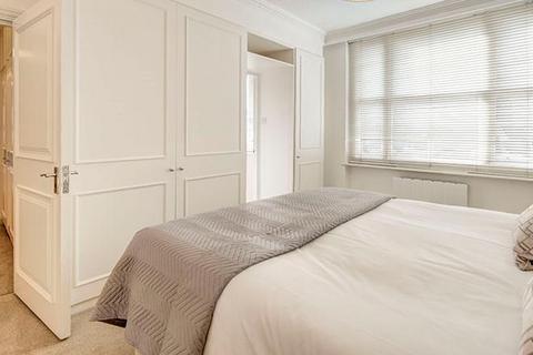 2 bedroom apartment to rent, Hill Street, Mayfair, London, W1J