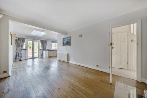 20 Beachborough Road, Bromley, BR1 5RL
