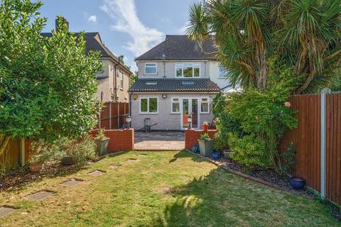 20 Beachborough Road, Bromley, BR1 5RL