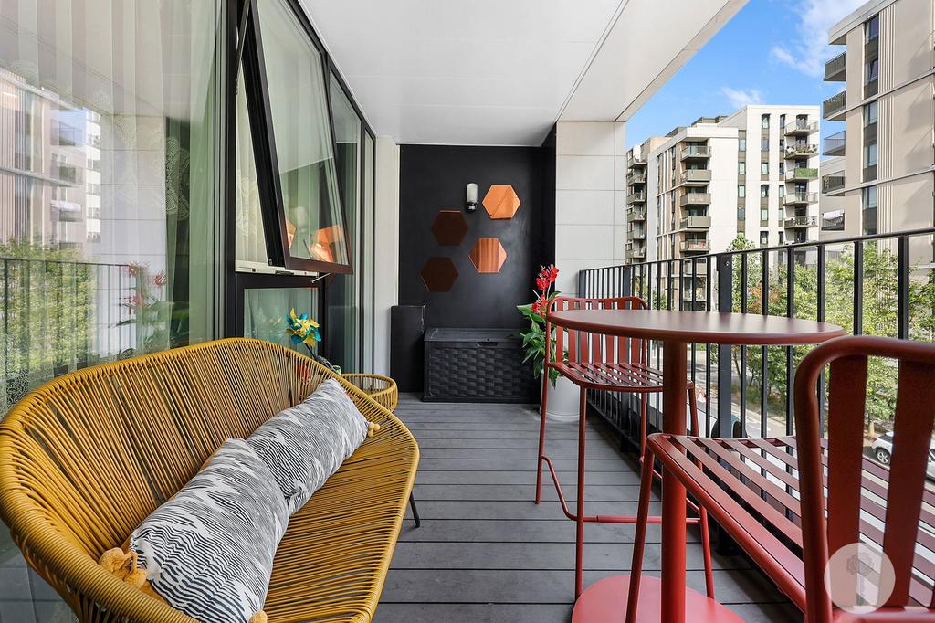 Honour Lea Avenue Stratford E20 2 Bed Apartment For Sale 650 000 honour-lea-avenue-stratford-e20-2-bed-apartment-for-sale-650-000