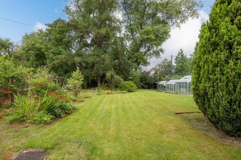 3 bedroom detached bungalow for sale, Newtonlea Avenue, Newton Mearns