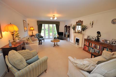 Priors Halstead Road, Eight Ash Green, Colchester, CO6 3PU