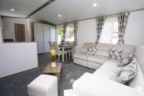 2 bedroom static caravan for sale, Ferryfields Holiday Park