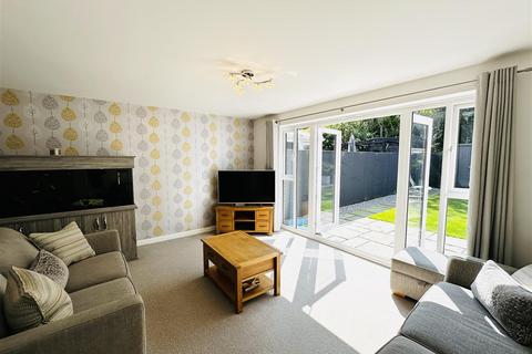 4 bedroom semi-detached house for sale, Fairclough Drive, Tarleton, Preston