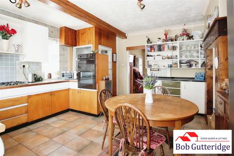 87 Botany Bay Road, Stoke-on-trent, ST1 6PU
