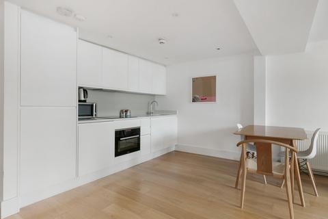 1 bedroom flat for sale, Fulham Road, Fulham, SW6.