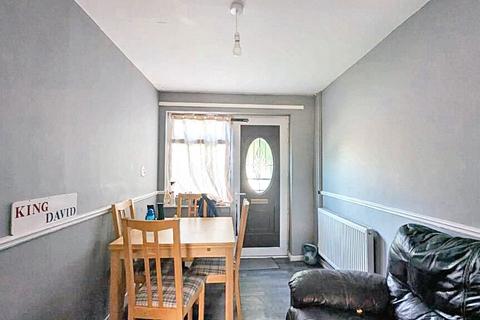 3 bedroom terraced house for sale, Normanton Grove, Leeds, West Yorkshire, LS11 8LD