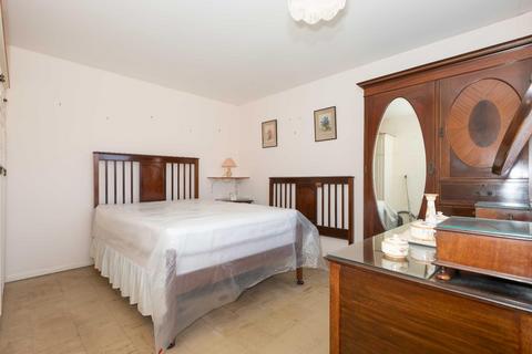 38 Dawn Crescent, Upper Beeding, Steyning, BN44 3WH