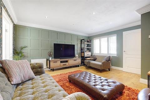 11 Borland Close, Greenhithe, DA9 9PD