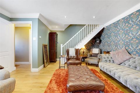 11 Borland Close, Greenhithe, DA9 9PD