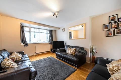 5 bedroom end of terrace house for sale, Chestnut Grove, Mitcham CR4