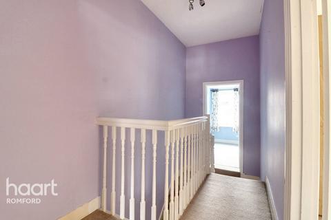 45 Como Street, Romford, RM7 7DT