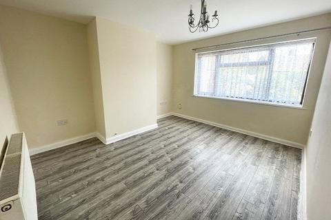 3 bedroom semi-detached house for sale, Dresden Close, Lanesfield, Wolverhampton, West Midlands, WV4