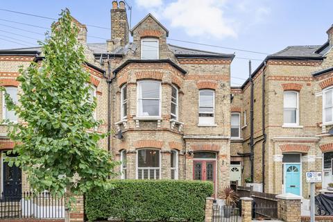 2 bedroom flat for sale, Cromford Road, London