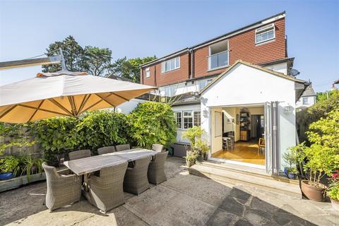 4 bedroom semi-detached house for sale, Merry Hill Road, Bushey