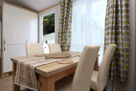 2 bedroom park home for sale, Seabreeze, Shorefield, Near Milford On Sea, Hampshire, SO41