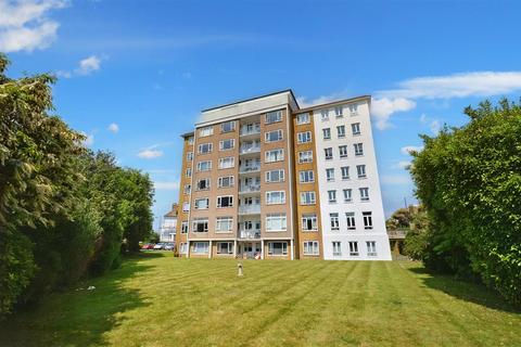 1 bedroom flat for sale, Chiswick Place, Eastbourne