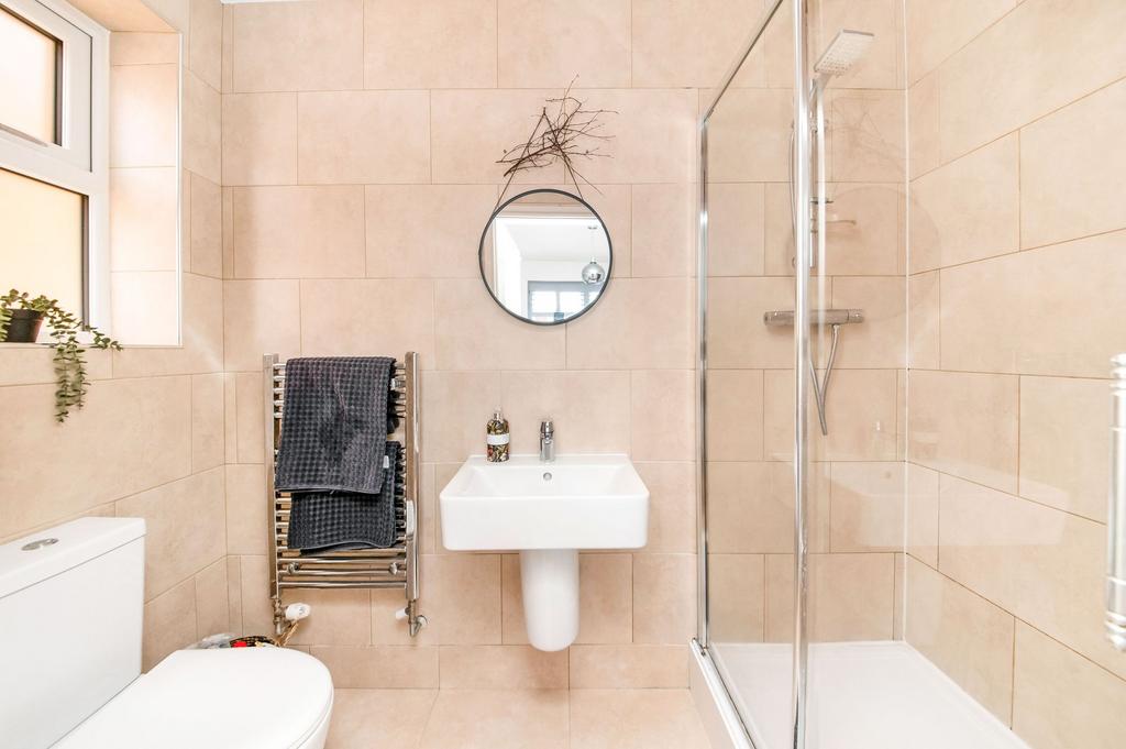 En suite shower room
