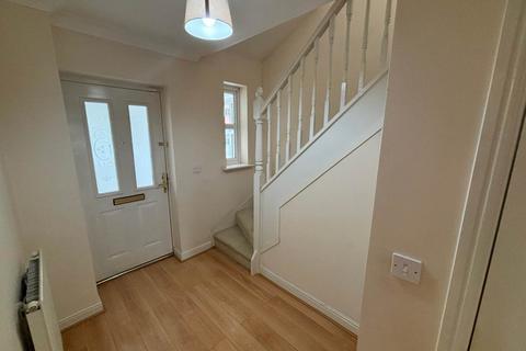 4 bedroom detached house to rent, Bexhill Gardens, St Helens