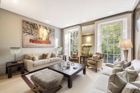 undefined, Montpelier Square, SW7