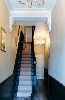 94 Goldsmith Avenue, London, W3 6HW