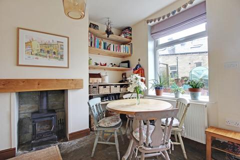 2 bedroom terraced house for sale, 11 Garden Terrace, Hebden Bridge