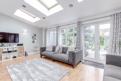 9 Bentham Place, Standish, Wigan, WN6 0NB
