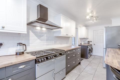 9 Bentham Place, Standish, Wigan, WN6 0NB