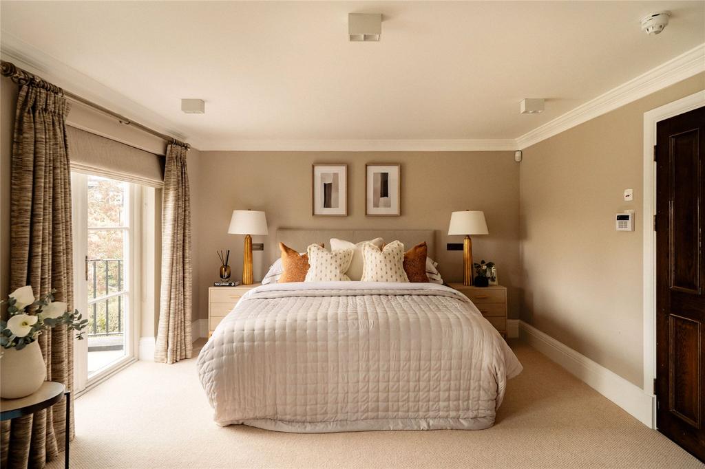 Double Bedroom