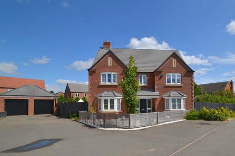 5 bedroom detached house for sale, Pineview Drive, Leigh Sinton, Malvern