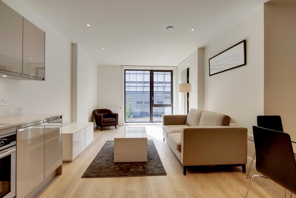 3 Kitchen-Reception-2