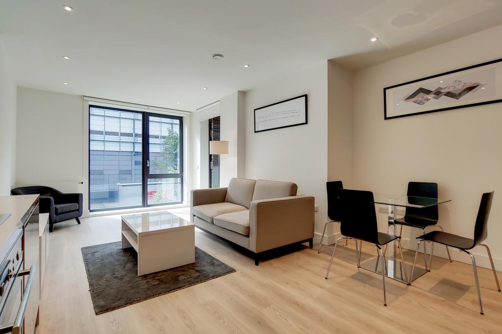3 Kitchen-Reception-3