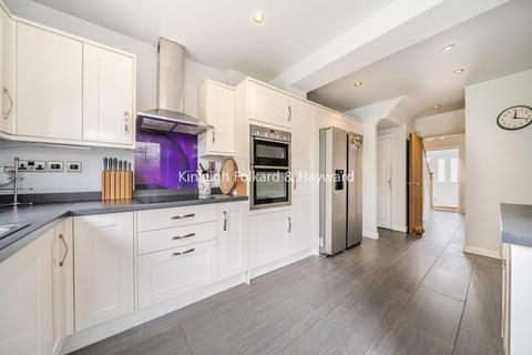 59 Imperial Way, Chislehurst, BR7 6JR