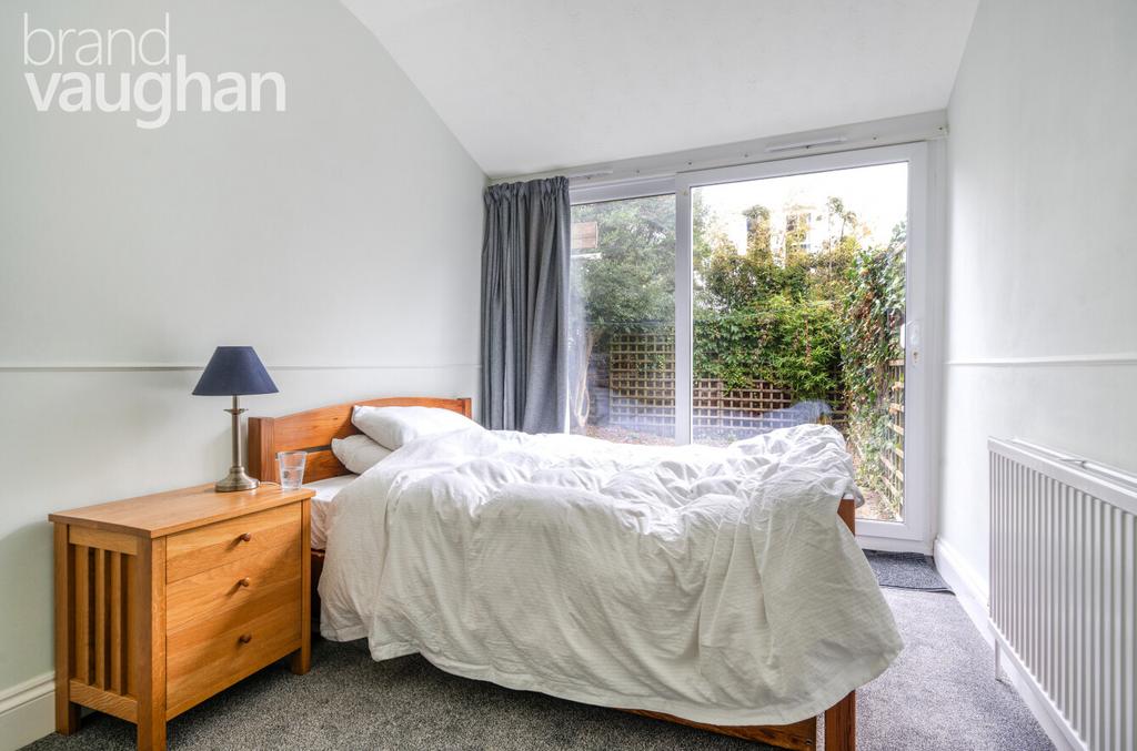 Apartment in East Sussex - More