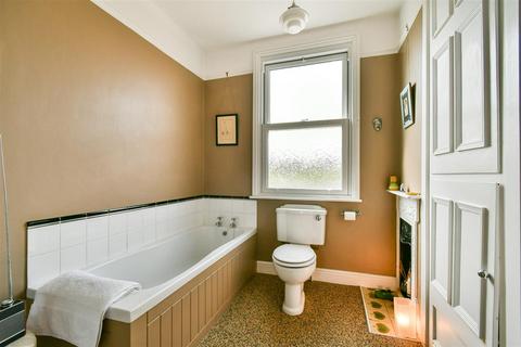 81 Poppleton Road, York, YO26 4UL