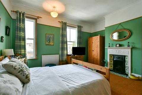 81 Poppleton Road, York, YO26 4UL