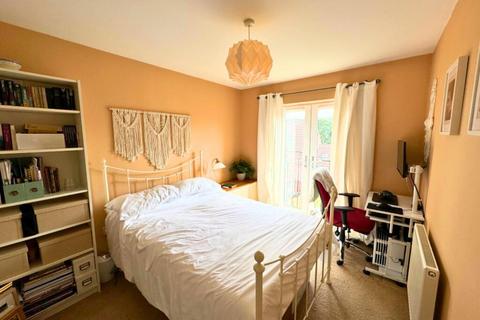 4 bedroom end of terrace house for sale, St. Martins Field, Otley