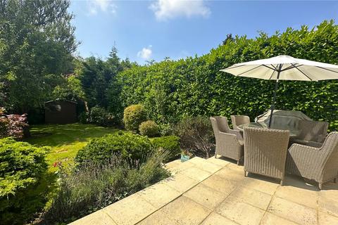 4 bedroom detached house for sale, Barnet Gate Lane, Arkley, Hertfordshire, EN5