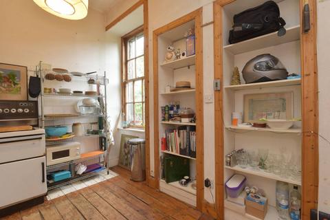20/3 St. Stephen Place, Edinburgh, EH3 5AJ