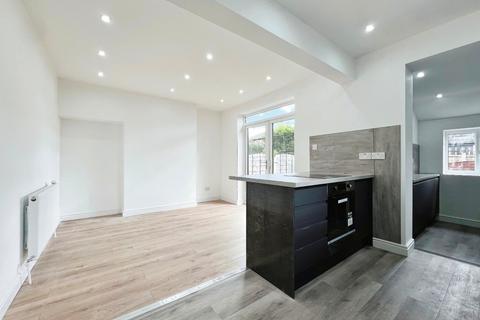 undefined, Orient Road, Salford, M6
