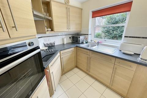 1 bedroom retirement property for sale, Bournemouth