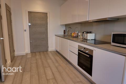 undefined, Bath Road, Slough